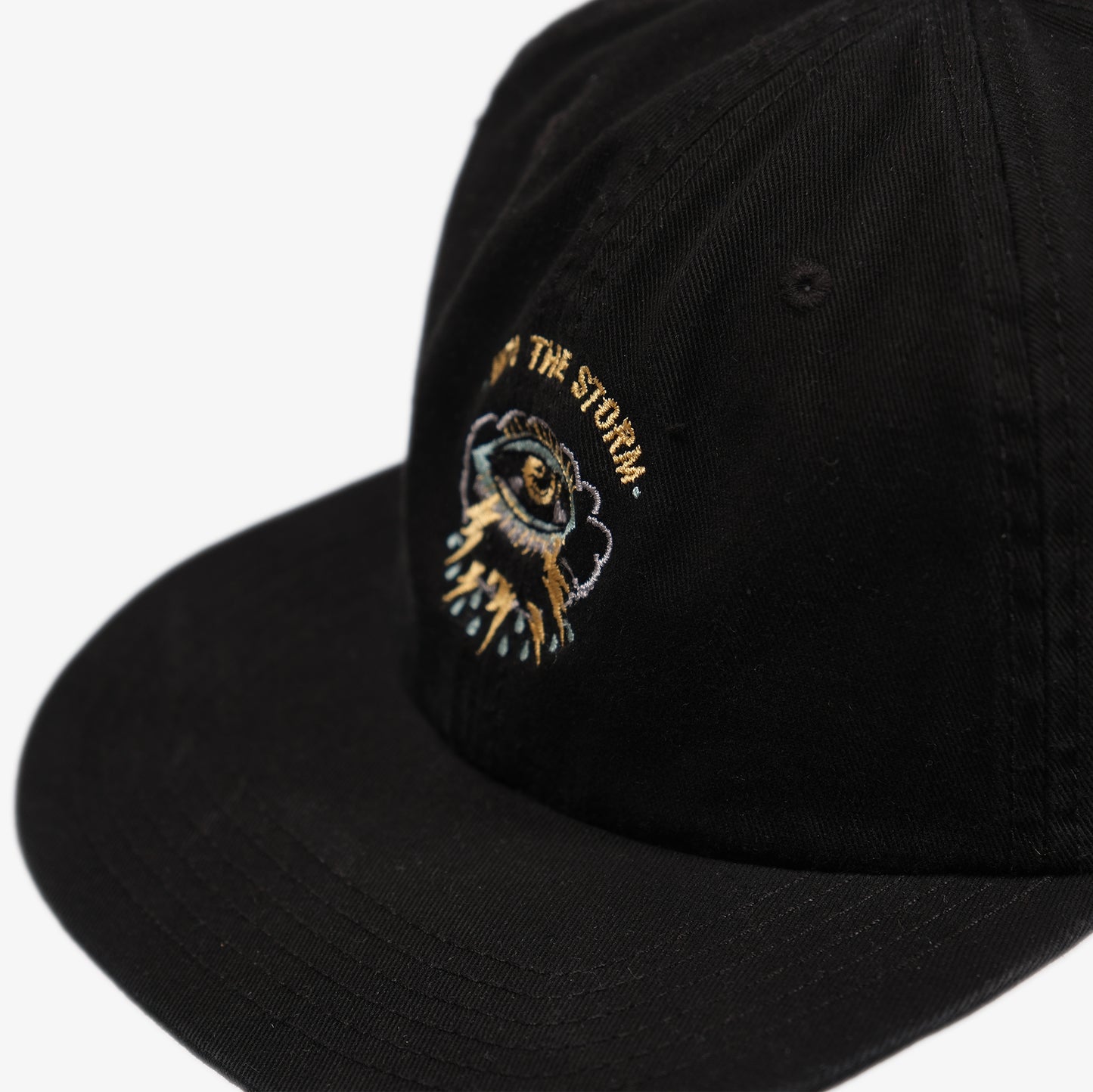 INTO THE STORM - BLACK 6 PANEL FLAT PEAK